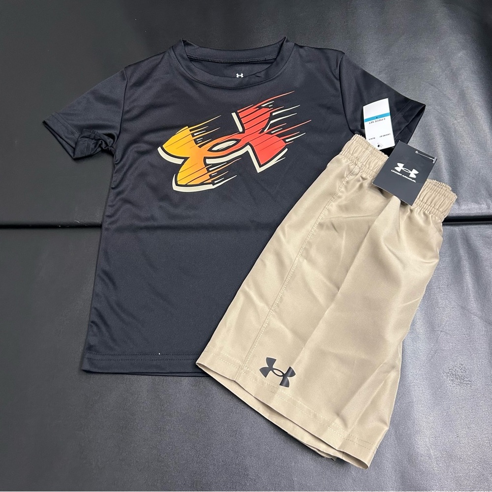 NWT Under Armour Athletic Set Boys Size 5